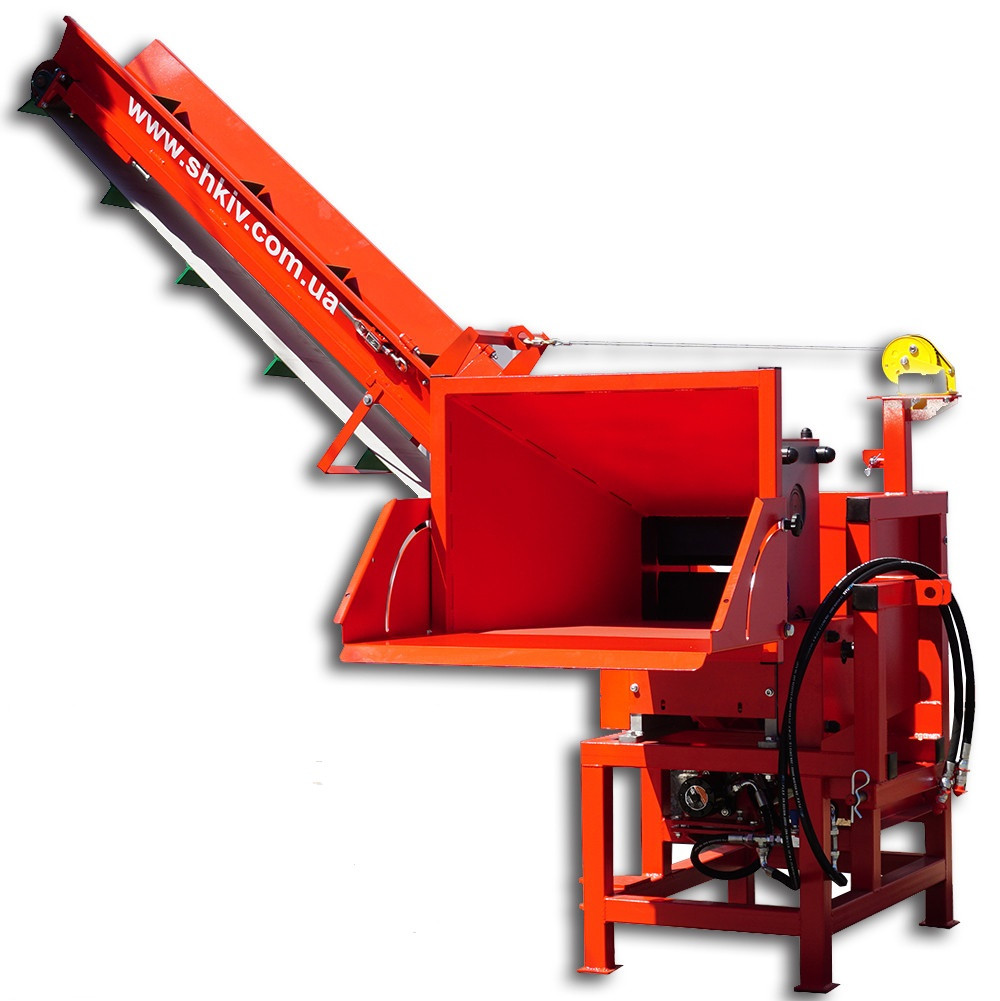 Tocator de crengi pentru tractor TN-200TK4 PRO cu banda transportoare 4m